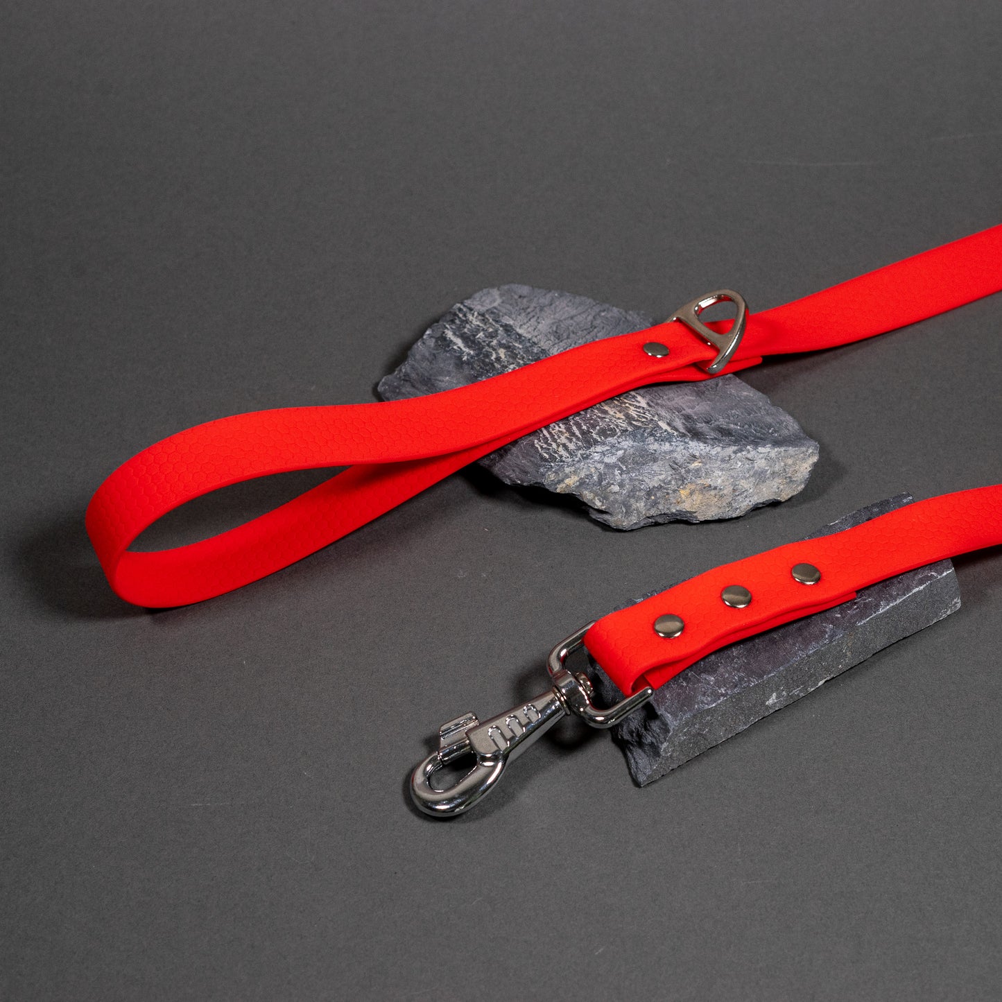 Red / Nickel