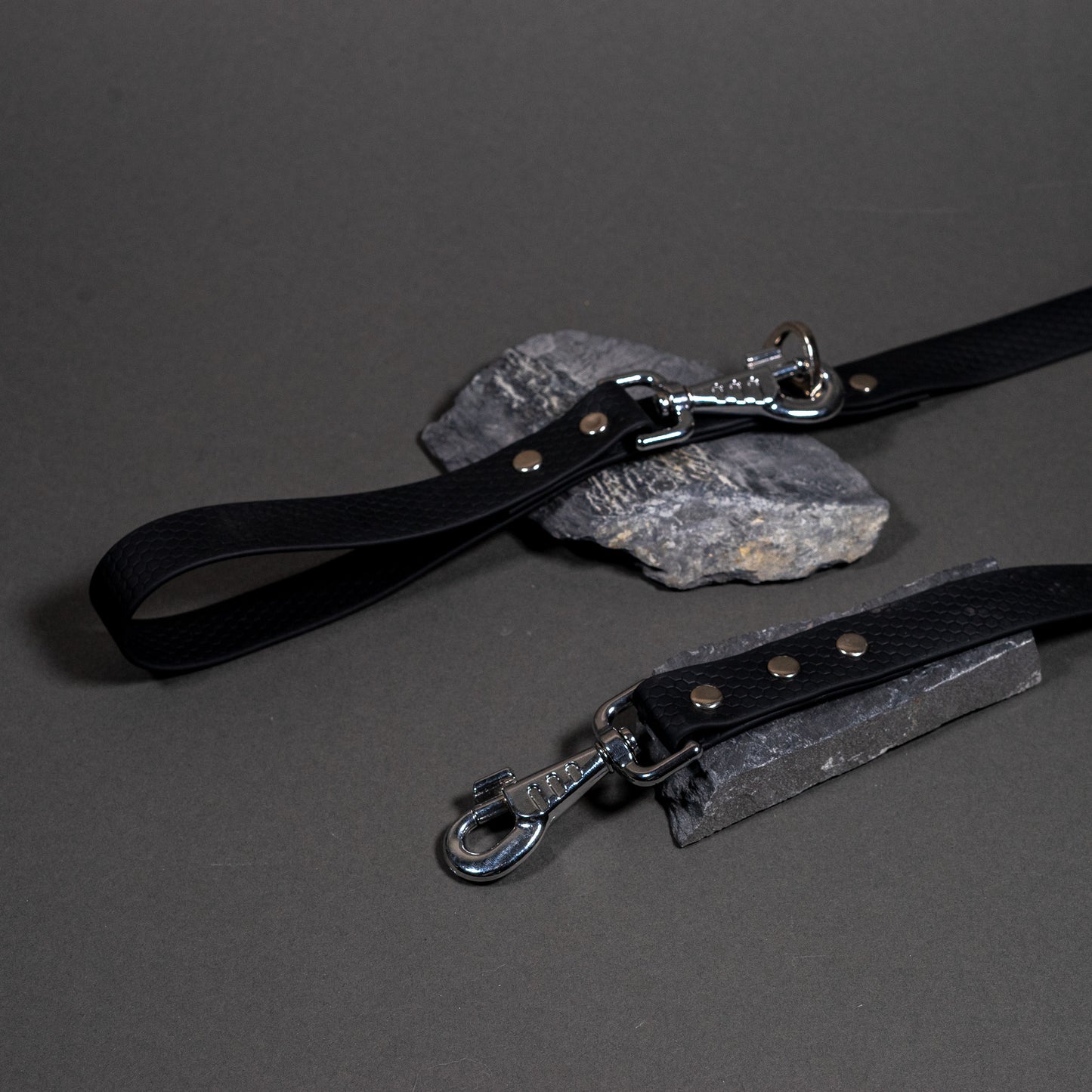 Black / Nickel / Control (4ft)