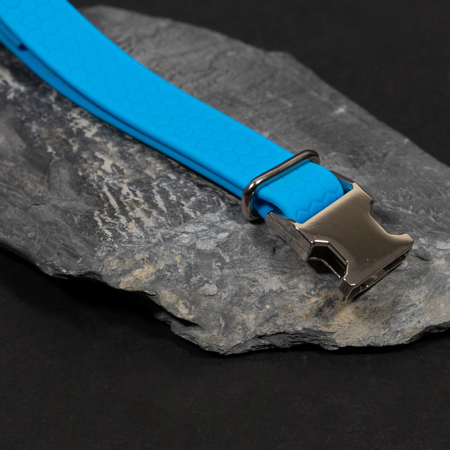 Sky Blue / Nickel