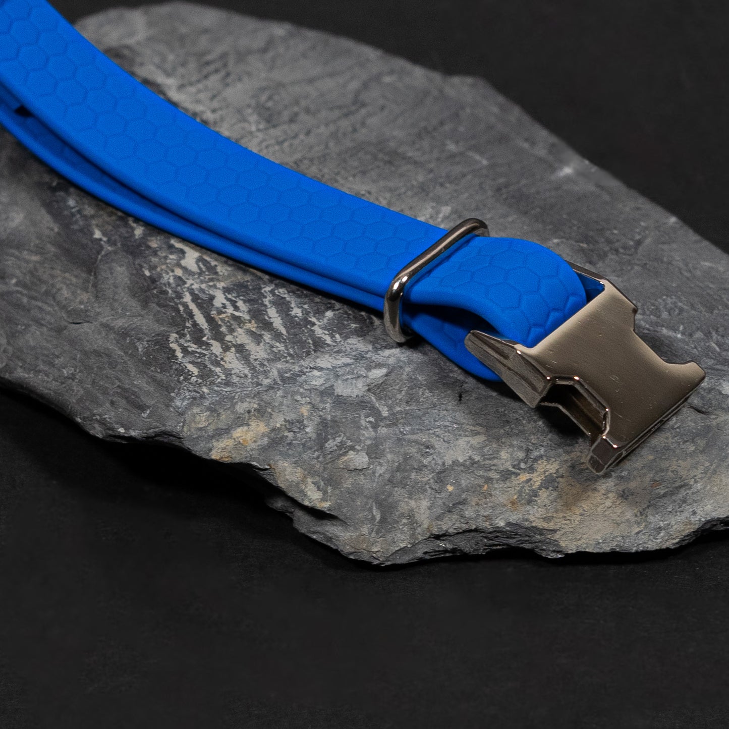 Blue / Nickel