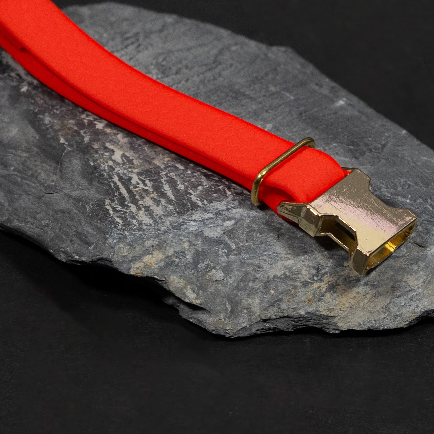 Red / Gold