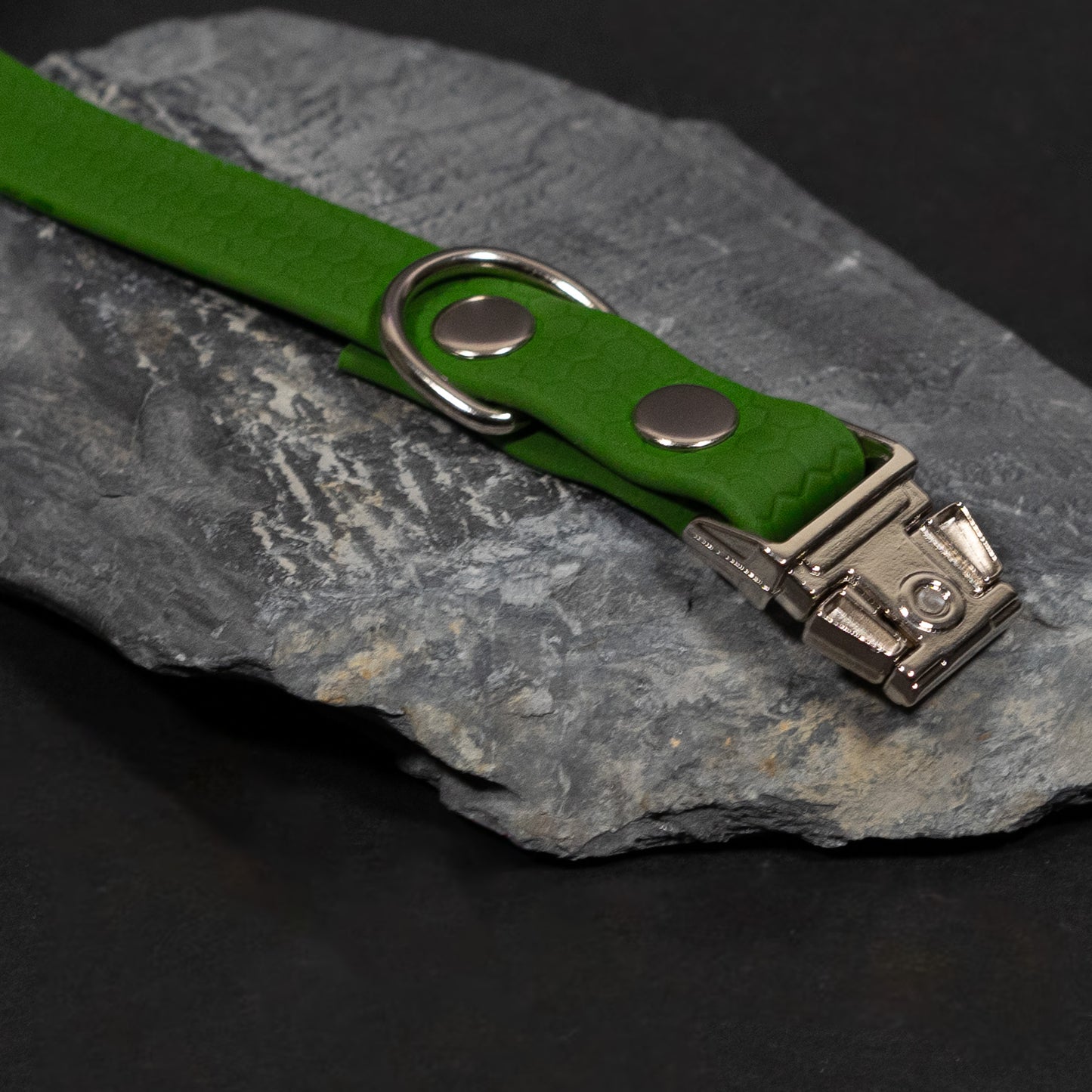Green / Nickel