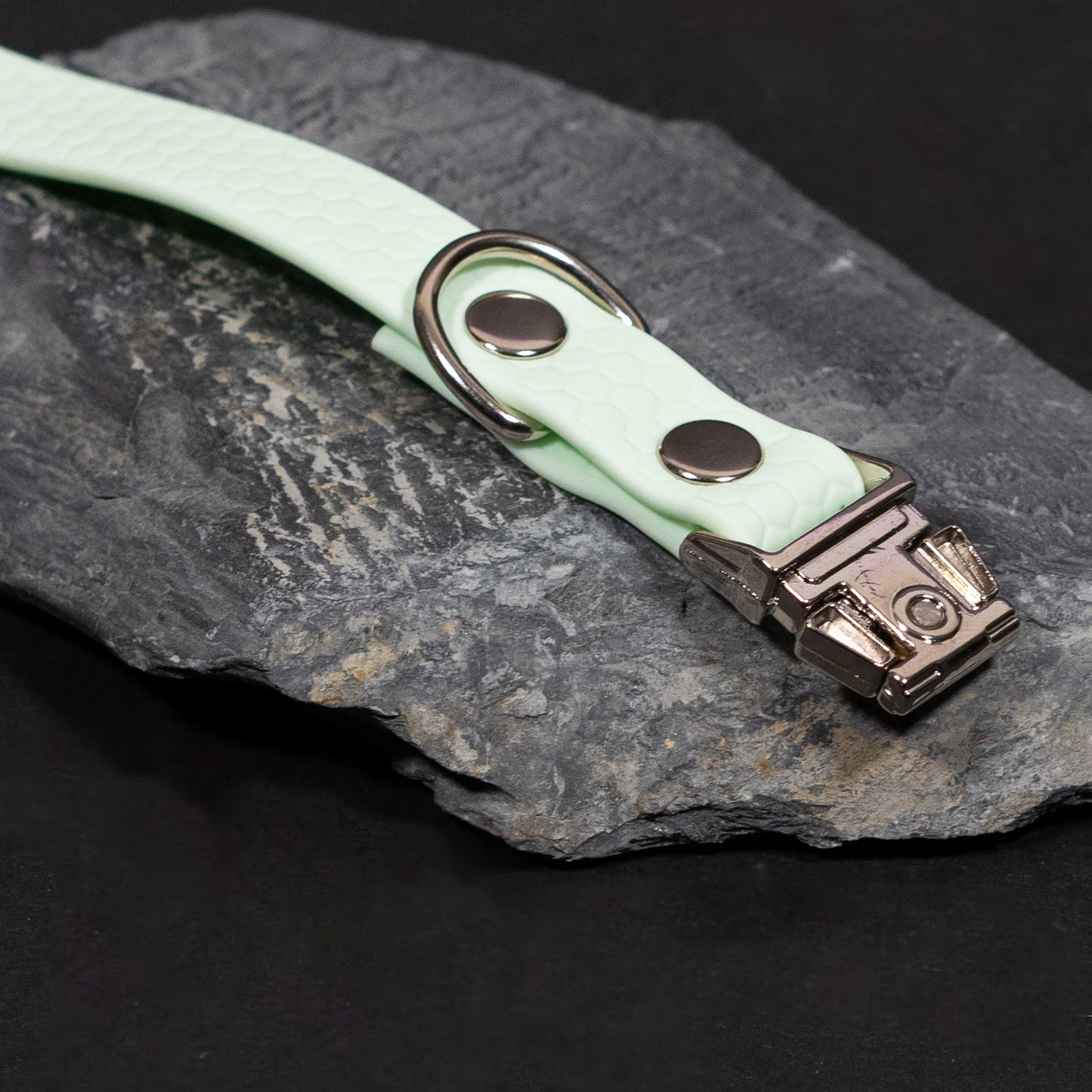 Mint Green / Nickel